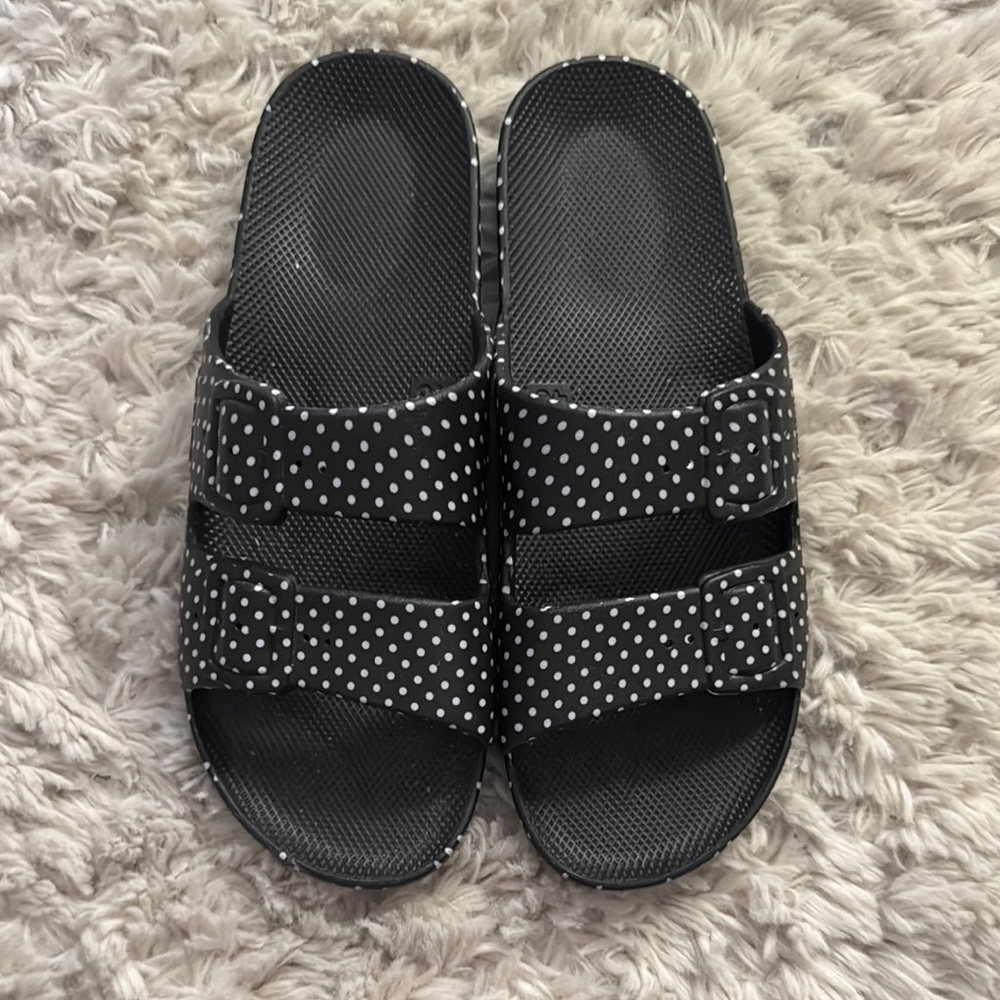 FREEDOM MOSES Black and White Polka Dot Slide Sandals